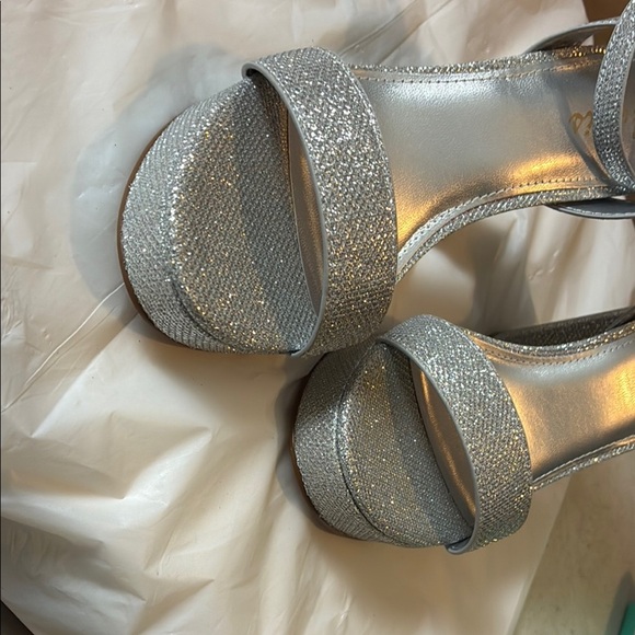 Glamorous Silver Glitter Heels with Ankle Strap - Picture 7 of 10